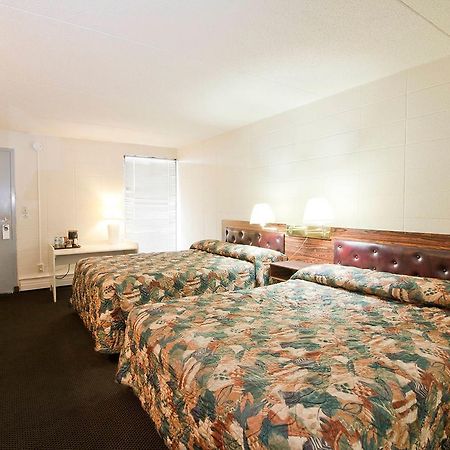 Aladdin Motel Едмънтън Екстериор снимка